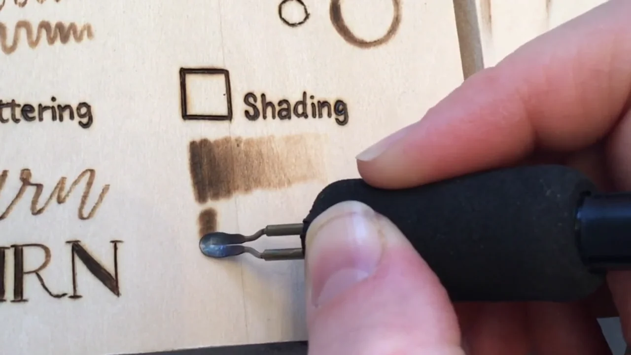 Using a spoon shader to build a dark-to-light gradient on a practice board